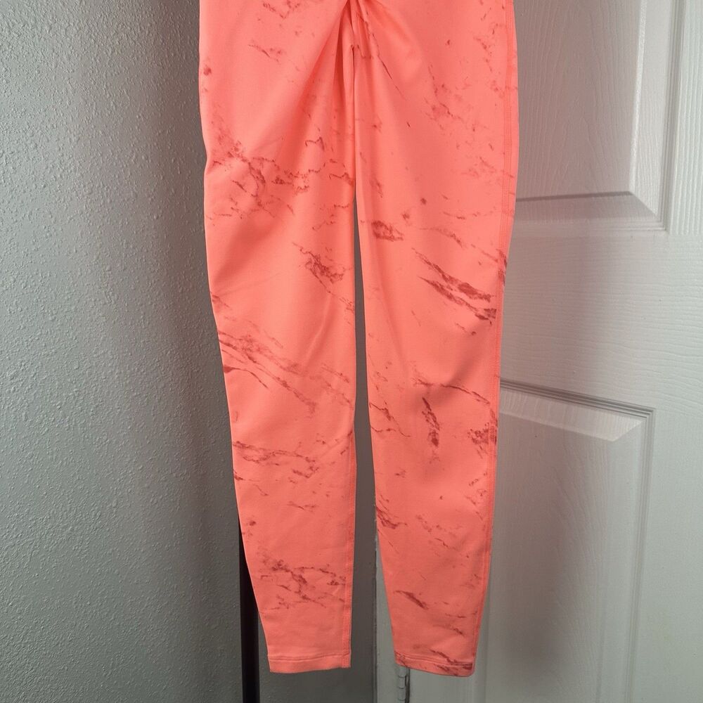 Bombshell Sportswear Coral Marble Scrunch Butt Leggings Sz Small Bodybuilder Gym - Picture 11 of 14